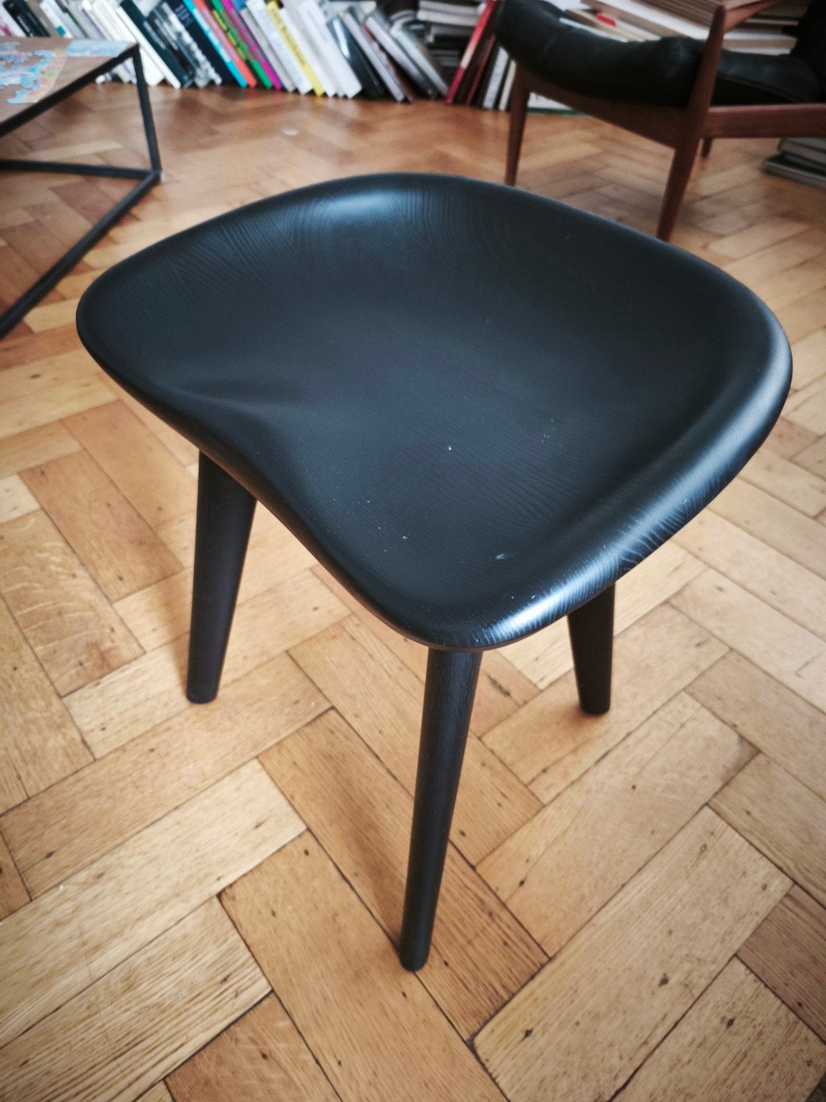 Bassam Fellows tractor chair, Antiek en Kunst, Kunst | Designobjecten, Ophalen, Zwart