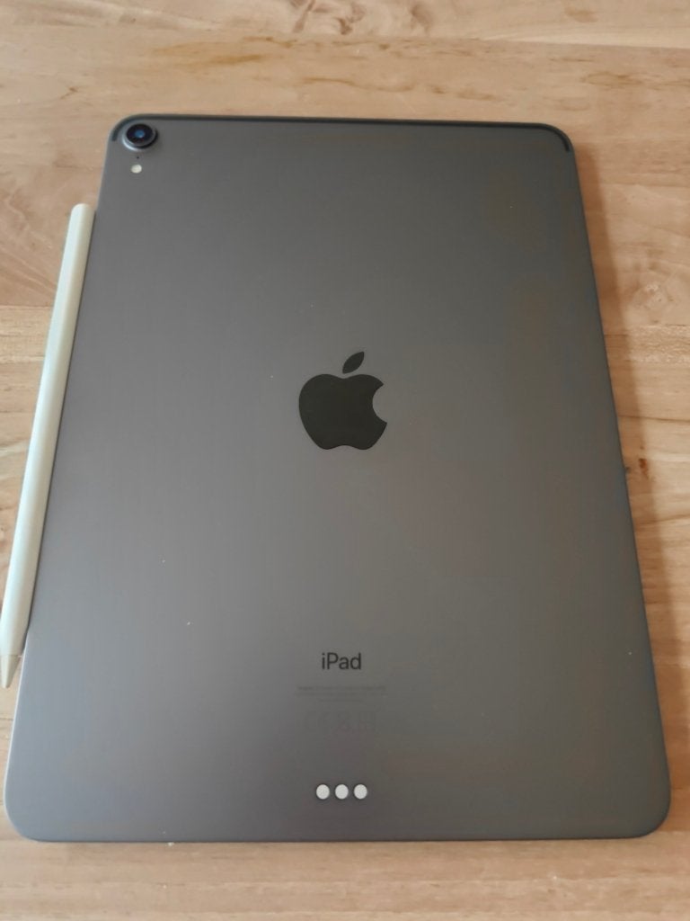 Ipad Pro 11 inch + Pencil, Computers en Software, Apple iPads, Ophalen, 11 inch, Zo goed als nieuw, Apple iPad Pro