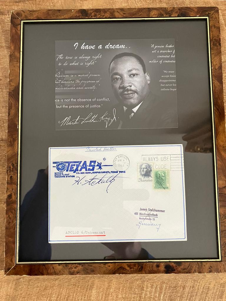 Martin luther king & nasa enveloppe gesigneerd, Antiek en Kunst, Curiosa en Brocante, Ophalen of Verzenden