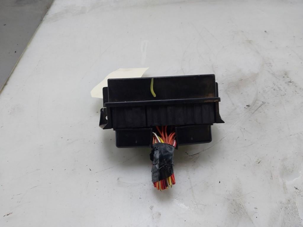 ZEKERINGKAST Tesla Model S (01-2012/02-2016), Auto-onderdelen, Elektronica en Kabels, Overige automerken, Gebruikt