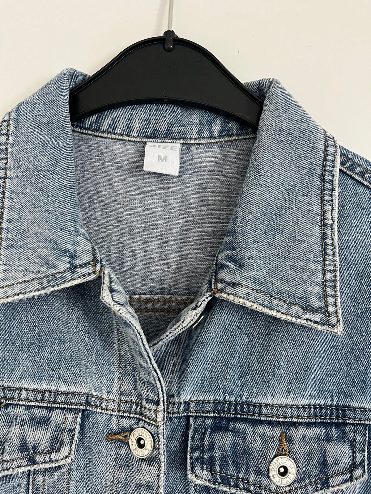 jeans jas maat M ,te klein gekocht 5,00€ zo goed als nieuw, Ophalen, Zo goed als nieuw, Maat 38/40 (M)