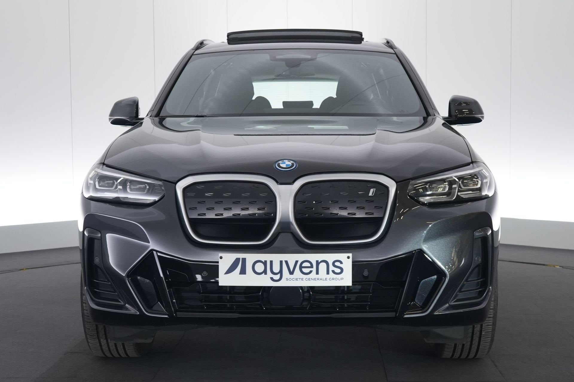 (2BQA531) BMW IX3, Autos, Argent ou Gris, Achat, Entreprise, Carnet d'entretien