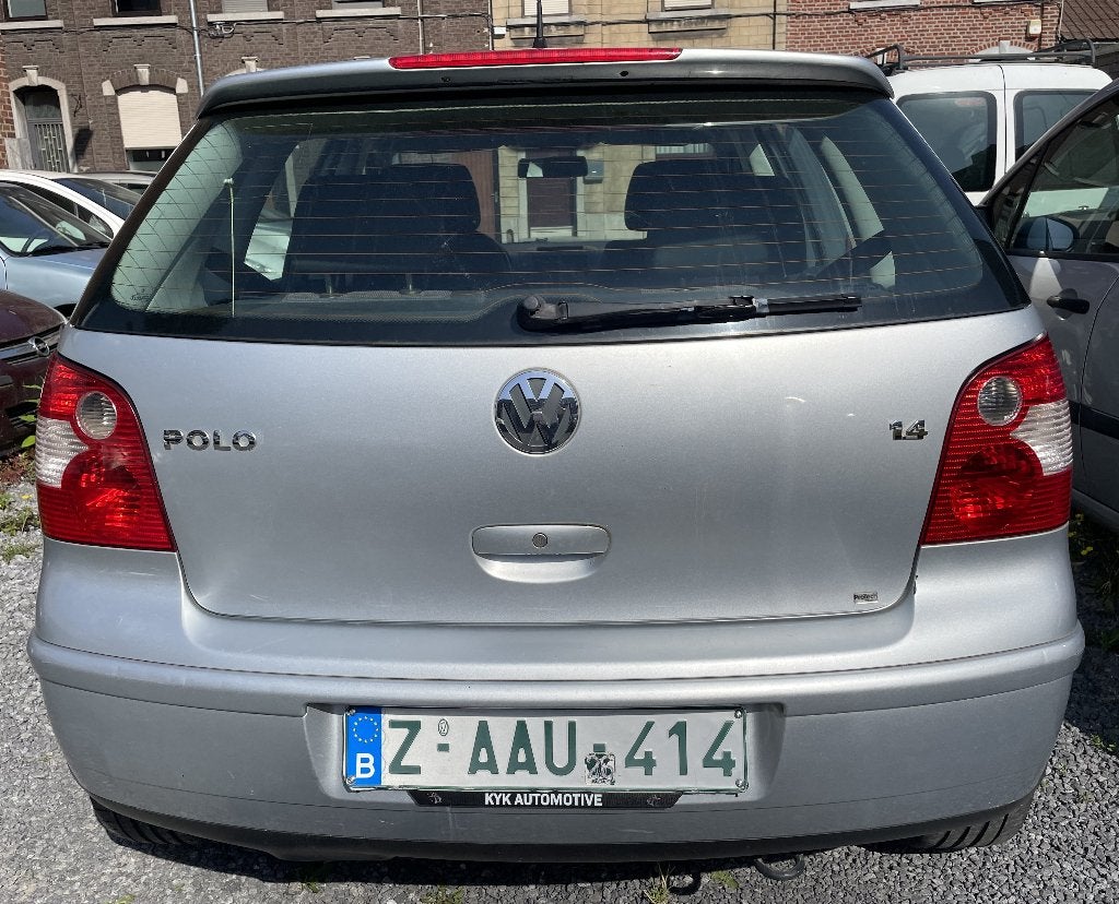 VOLKSWAGEN POLO 1.4 ess 04/2002 CT OK  BOITE AUTOMATIQUE, Autos, Volkswagen, Argent ou Gris, Achat, Entreprise, 5 portes