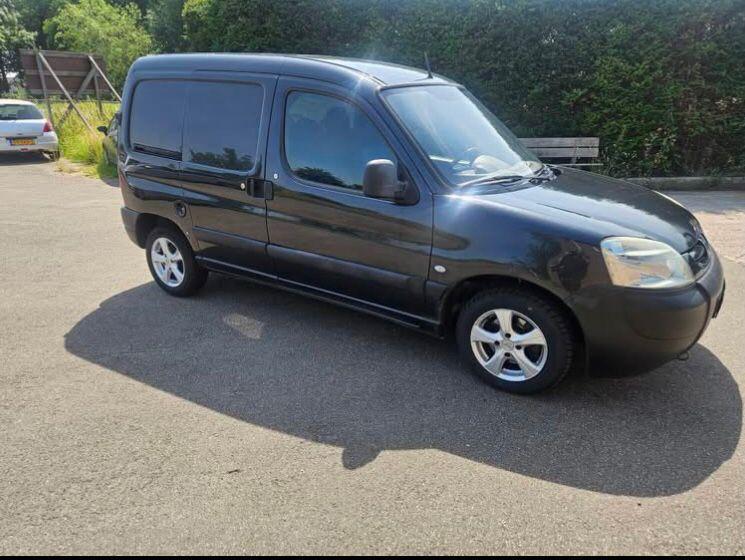 Peugeot Partner 1.9 D Avantage nieuwe keuring reklame vrij, Voorwielaandrijving, Stof, 4 cilinders, 5 deurs
