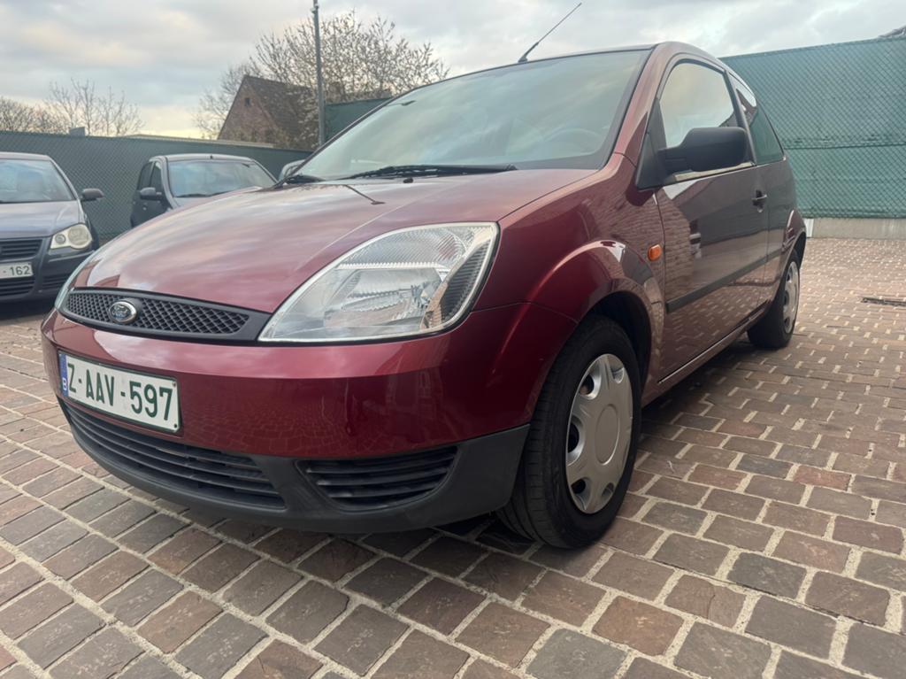 Ford fiesta 1.3i 2004 120000km! Gekeurd!, Achat, Entreprise, Boîte manuelle, Berline