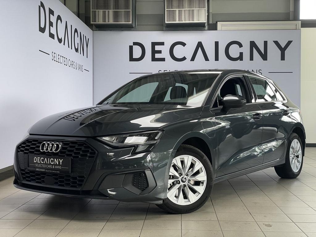 Audi A3 40 TFSIe PHEV *Camera*App Connect, Autos, Argent ou Gris, Euro 6, 0 kg, Noir