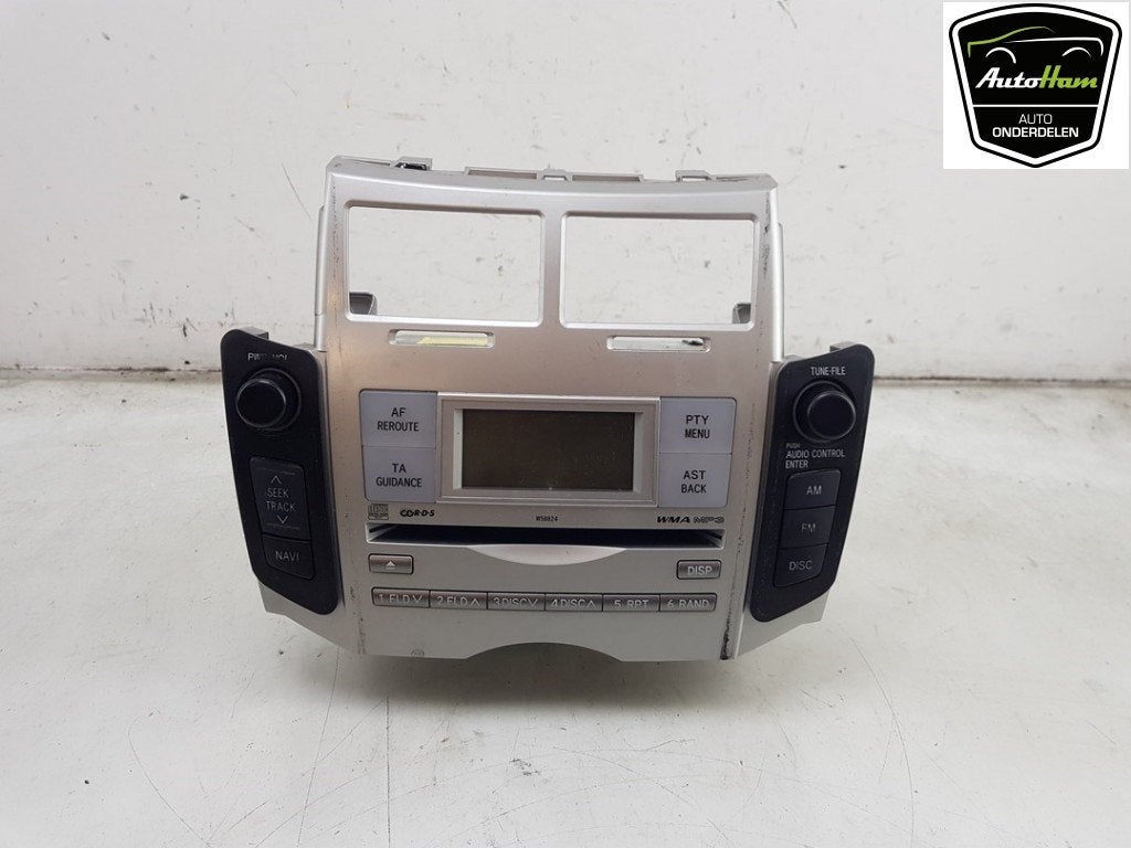 RADIO Toyota Yaris II (P9) (|861200D210|861200D210EX|), Gebruikt, Toyota