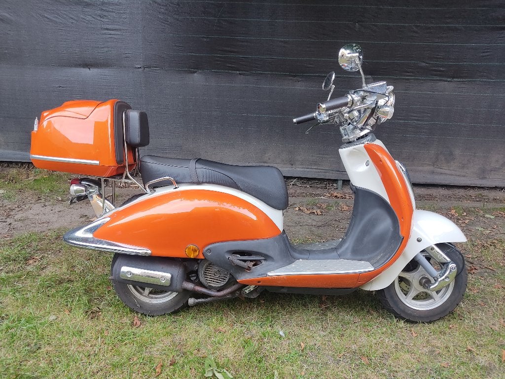 Motorfiets ZNEN 125cc, Ophalen, 1 cilinder, 11 kW of minder