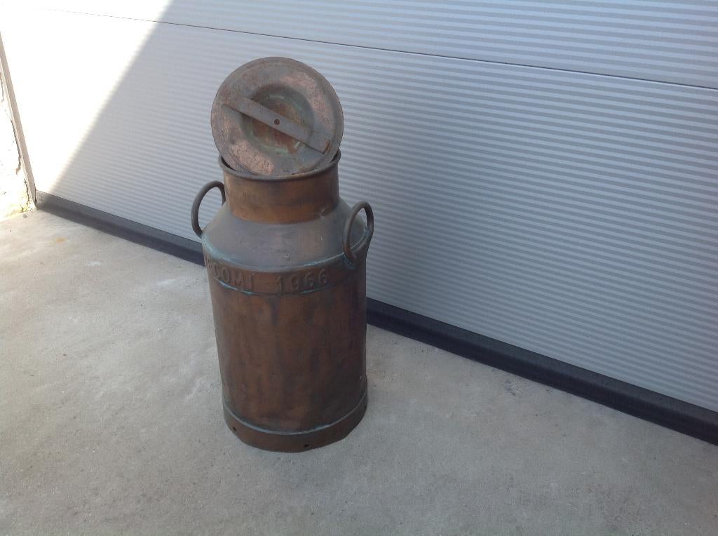 Pot à lait en cuivre, Enlèvement, Cuivre