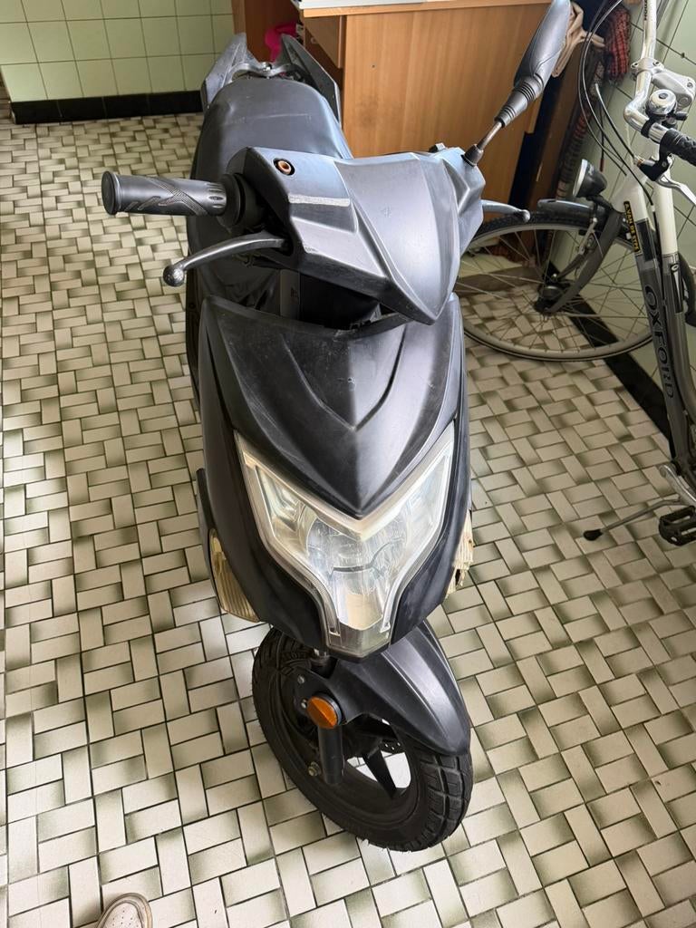 A klasse brommer, Fietsen en Brommers, Ophalen, Overige modellen, Klasse A (25 km/u), 49 cc