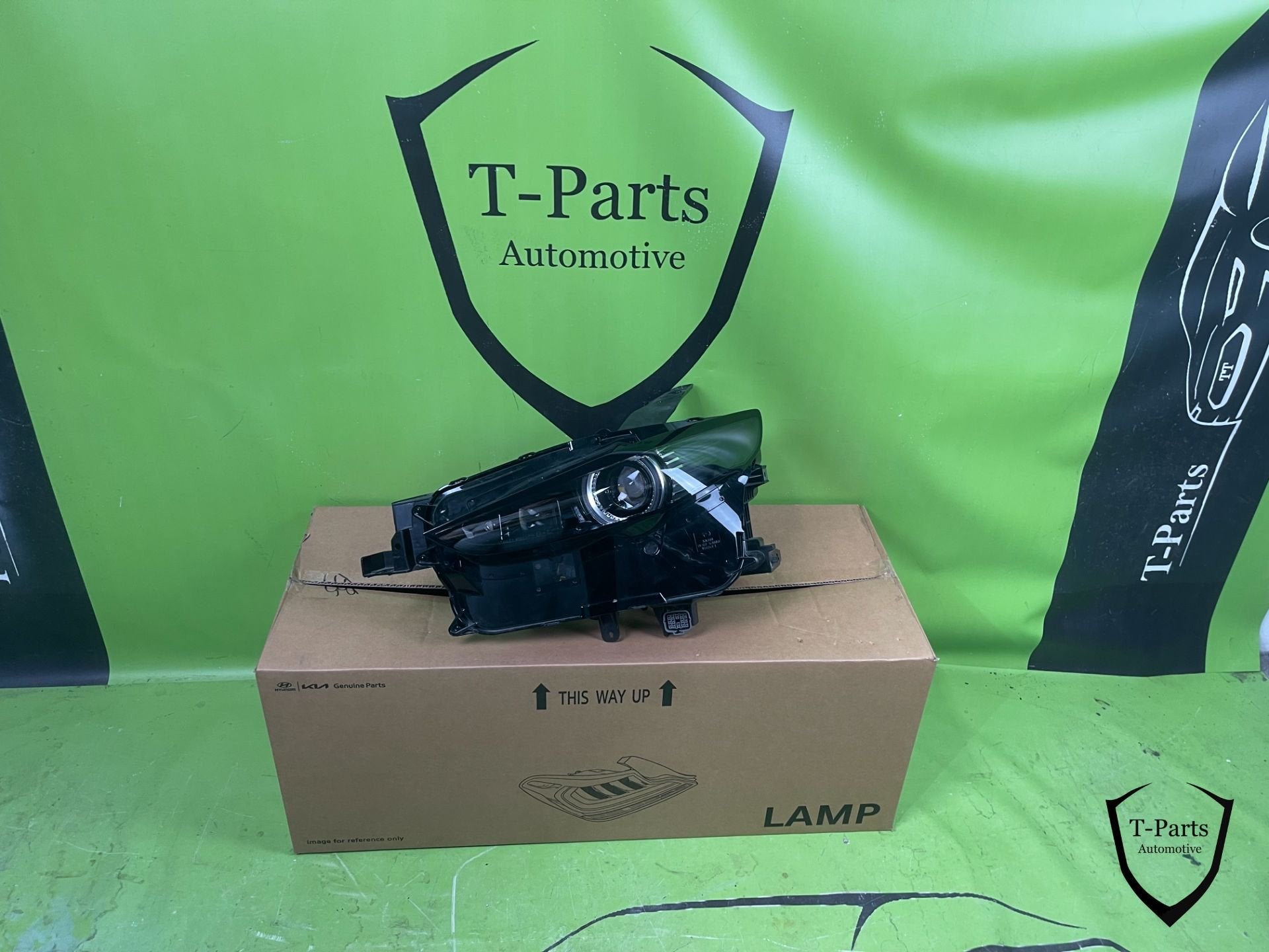 Liens de phares Mazda CX30 CX 30 DFR767890, Info@fabrikant.eu, Fabrikant BV, Mazda, Utilisé