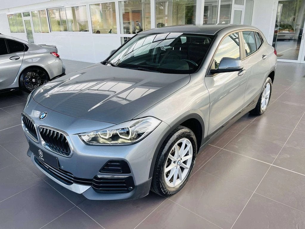 BMW X2 1.5 dA * GARANTIE + LED + CUIR + GPS * (bj 2022), Auto's, Automaat, X2, Gebruikt, 2080 kg