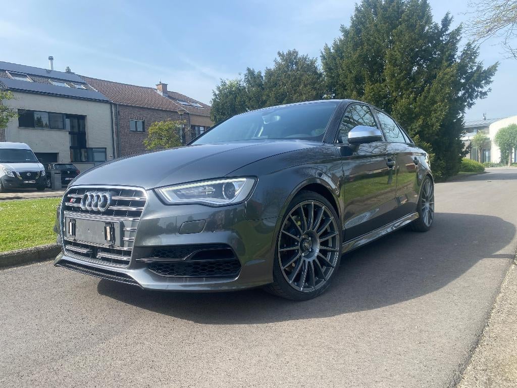 Audi S3 met 150000KM 2.0I 300PK, Auto's, Audi, Automaat, S3, Stof, Euro 6