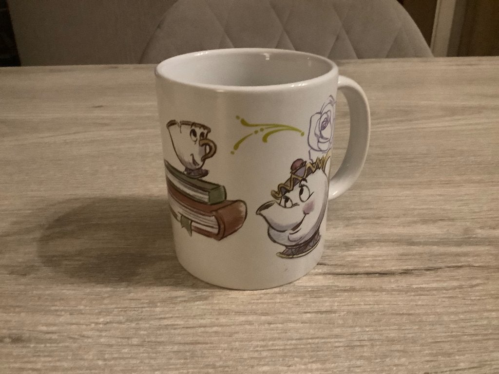 Mug Disney La Belle et la Bête (Nouveau) (10 cm), Enlèvement ou Envoi, Cendrillon ou Belle, Comme neuf, Service