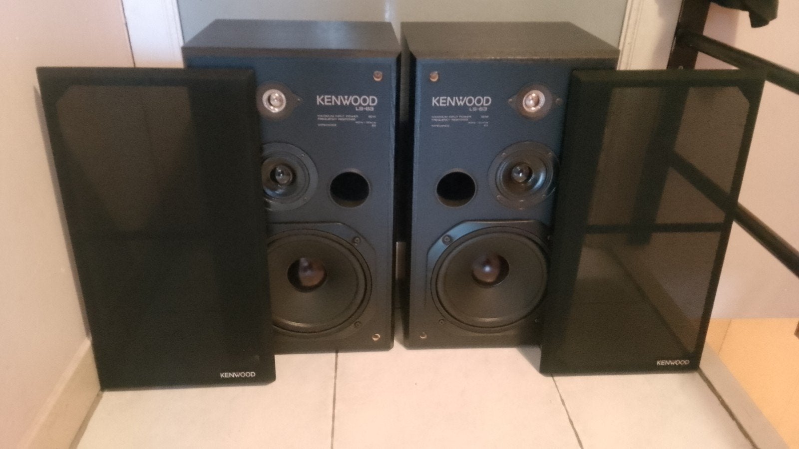 Prachtige luidsprekers Kenwood mooie staat koopje, Audio, Tv en Foto, Luidsprekerboxen, Ophalen