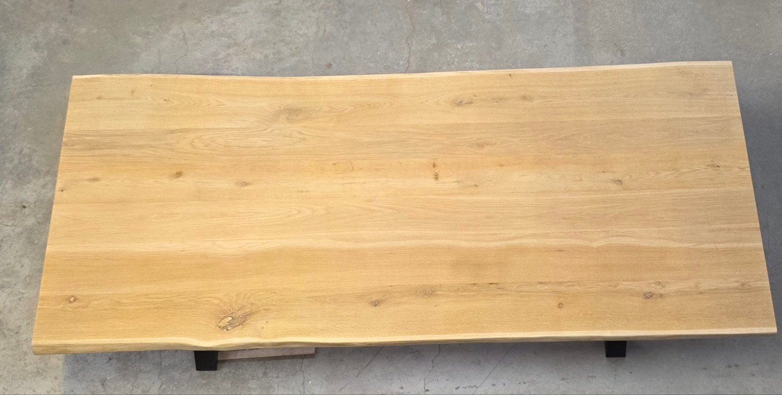 Table Chêne Massif Live Edge (240x105 cm) – Finition, Chêne