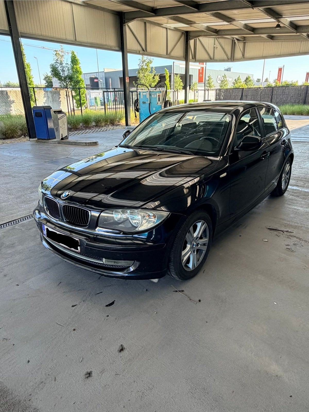 BMW 116D E87 2010, Auto's, BMW, Zwart, 5 deurs, Particulier, Euro 4