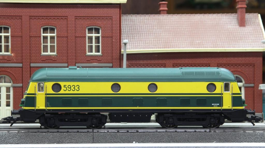 Marklin 37274 NMBS locomotief 5933 AC Digitaal, Wisselstroom, Locomotief, Nieuw, Ophalen of Verzenden
