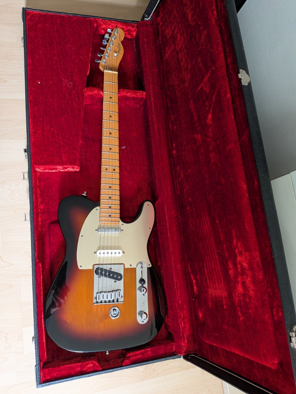 Fender American Nashville Telecaster B-Bender, Musique & Instruments, Instruments à corde | Guitares | Électriques, Enlèvement
