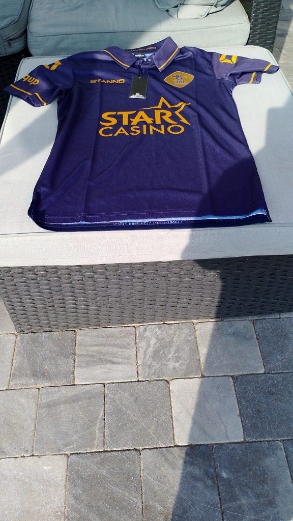 NIEUW voetbalshirt OHL Leuven 2025-2026 maat S, Taille S, Enlèvement ou Envoi