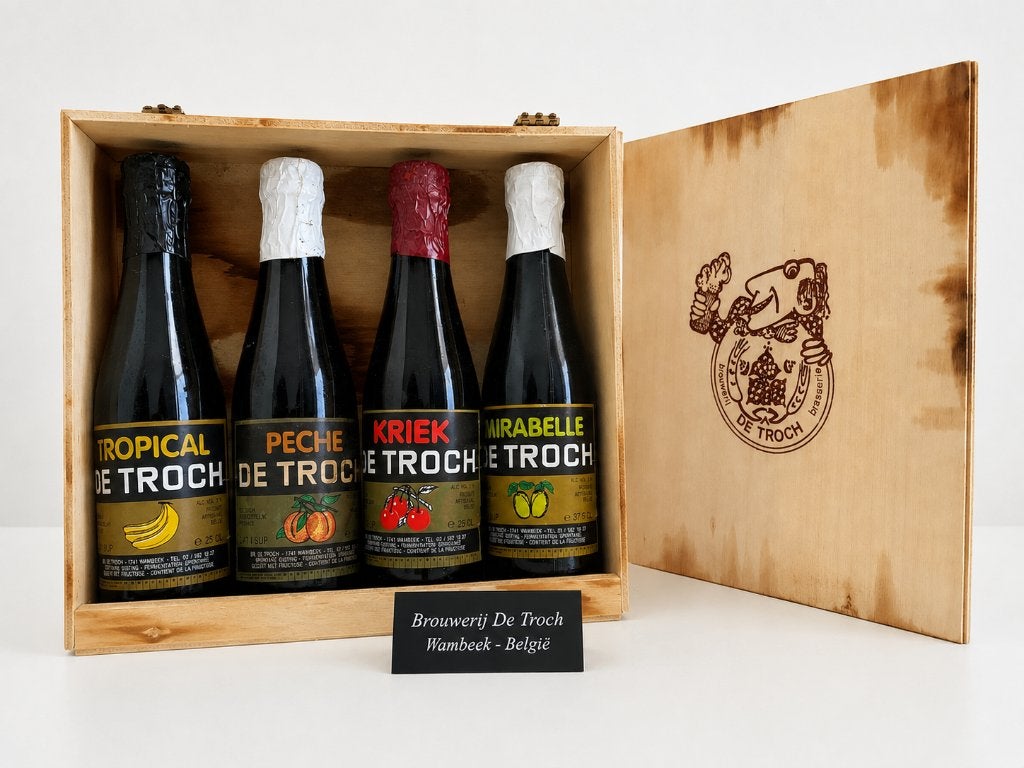 Vintage De Troch fruitbier set 4 flessen in houten kist, Ophalen, Gebruikt, Minder dan 50 cm, 5 – 50