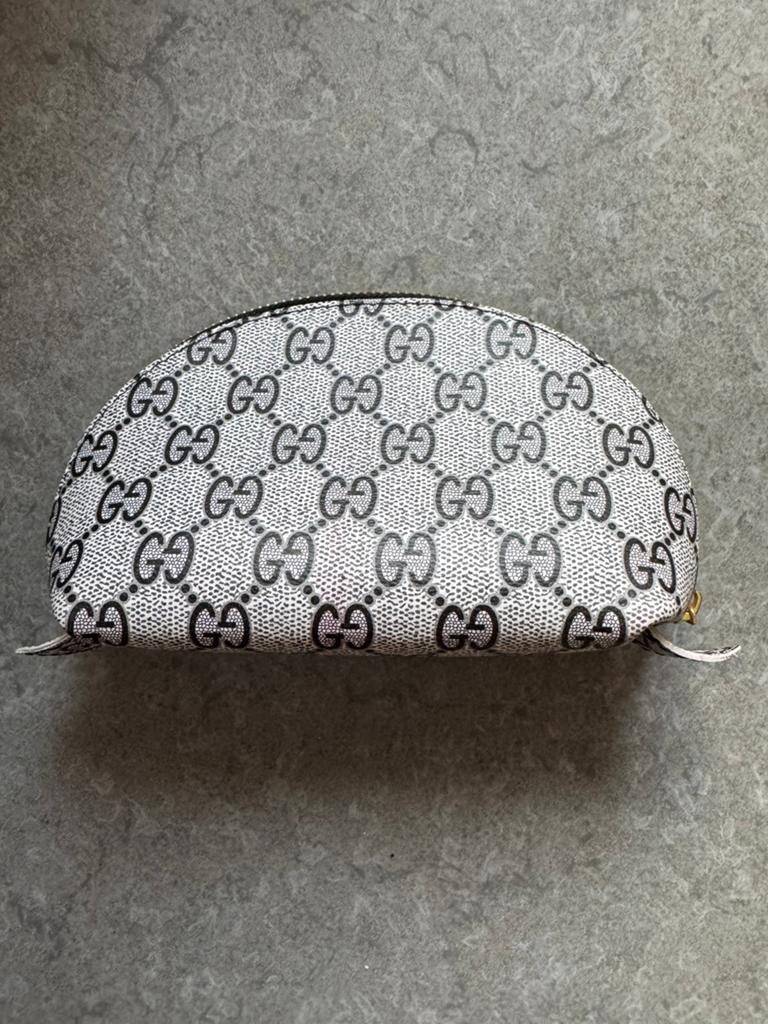 GUCCI portemonnee, Handtassen en Accessoires, Portemonnees, Ophalen of Verzenden, Zo goed als nieuw