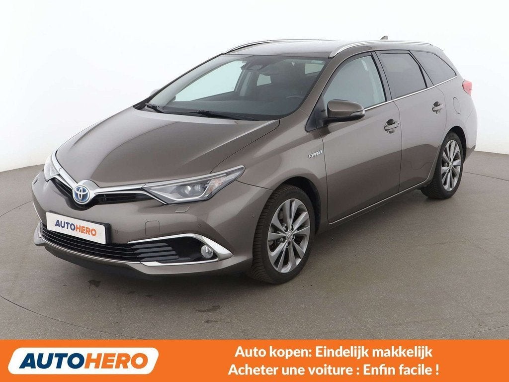Toyota Auris 1.8 Hybrid Comfort (bj 2018, automaat), Gebruikt, Zwart, 136 pk, 5 deurs