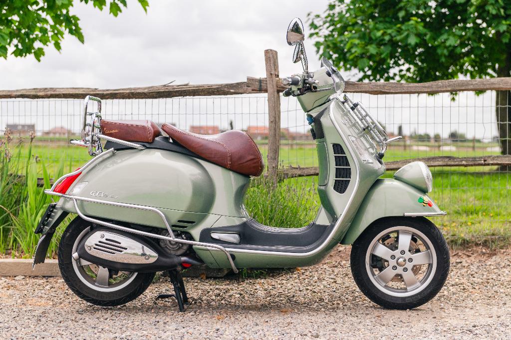 Vespa 250 GTV, Motoren, Motoren | Piaggio, Bedrijf, Scooter, 12 t/m 35 kW, 1 cilinder, Minimaal motorrijbewijs A2, Automaat, Occasion