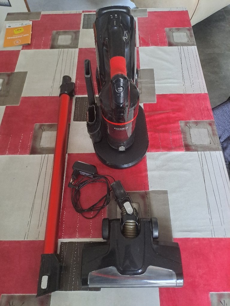 Aspirateur balai sans fil, Electroménager, Sans fil, Réservoir, Aspirateur balai, Autres marques