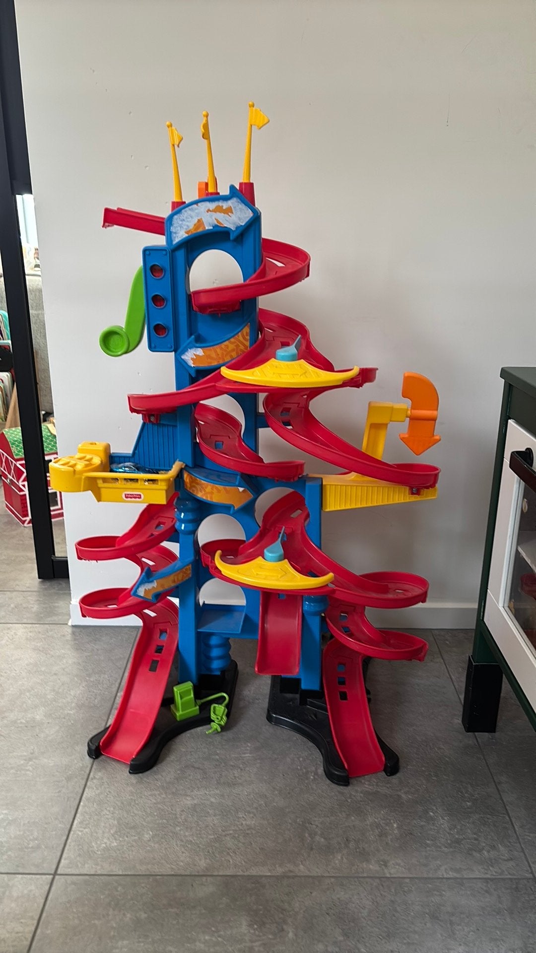Auto toren, Kinderen en Baby's, Speelgoed | Racebanen, Handmatig, Ophalen, Overige merken, Racebaan