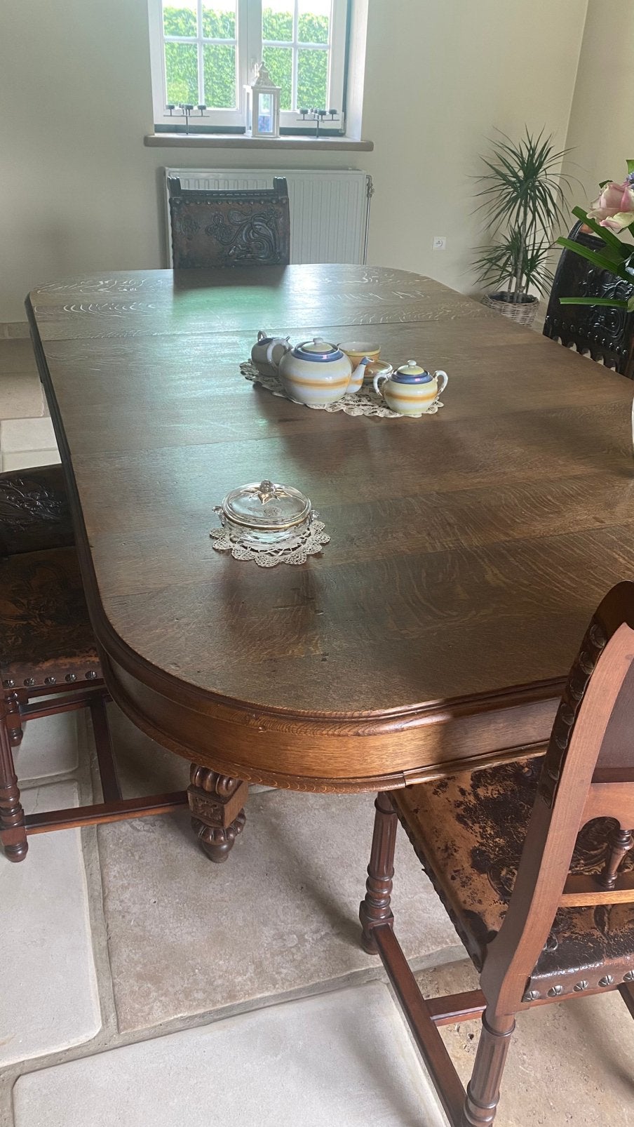 Antieke tafel en 6 stoelen, Enlèvement