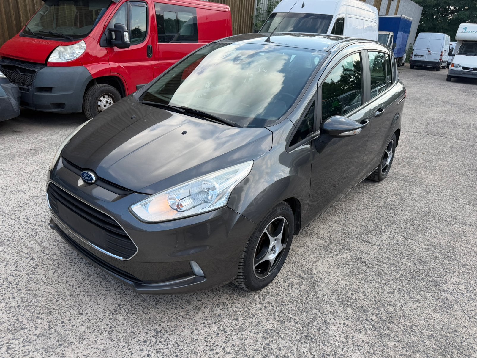 Ford B-Max B-Max 1.6i Ti-VCT Trend PowerShift, Auto's, Dealer onderhouden, Euro 6, 4 cilinders, Bedrijf