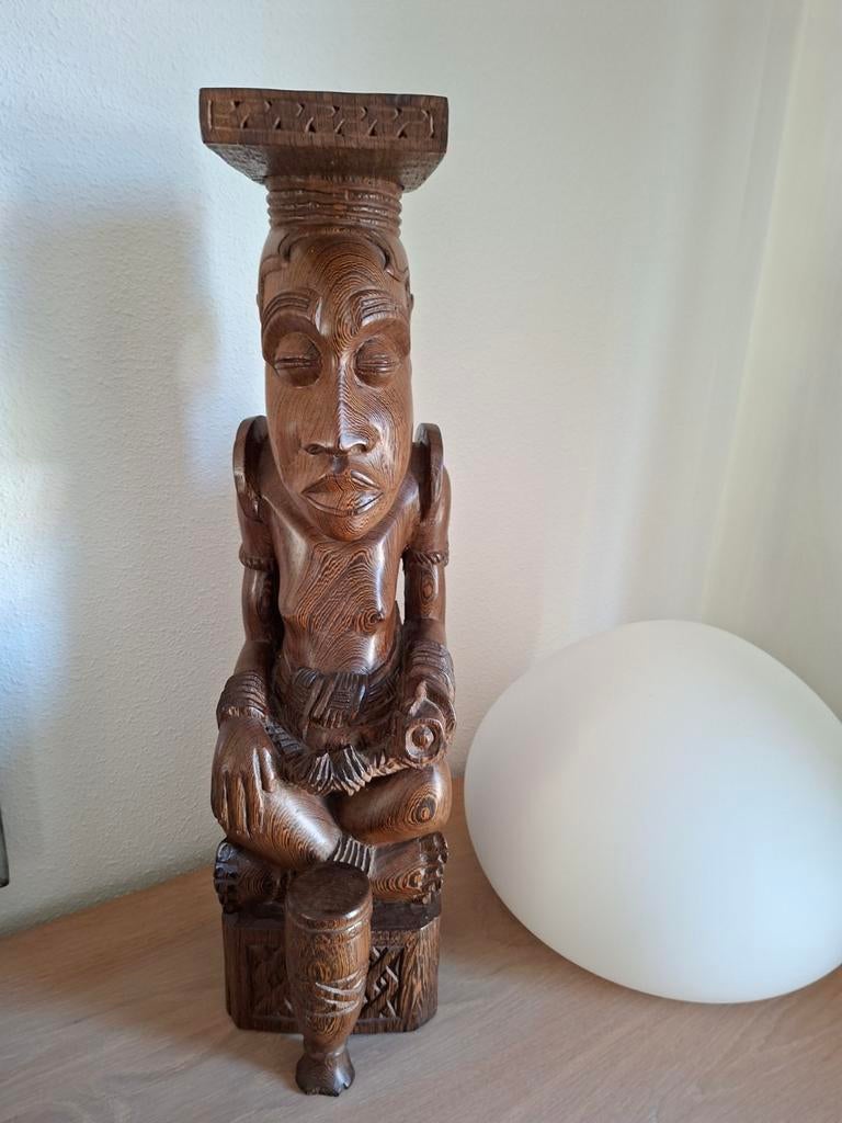 Afrikaans beeld in wenge 57 hoog 16 breed, Antiek en Kunst, Ophalen, Beeld