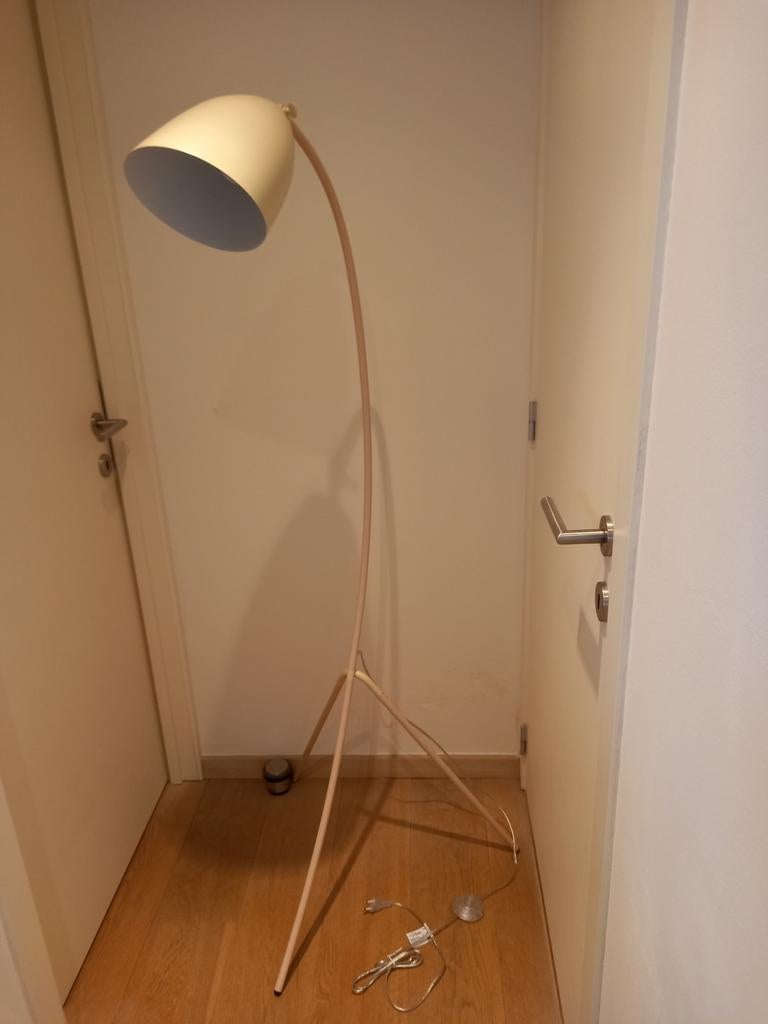 Moderne staanlamp, Ophalen, Zo goed als nieuw, Metaal, Modern