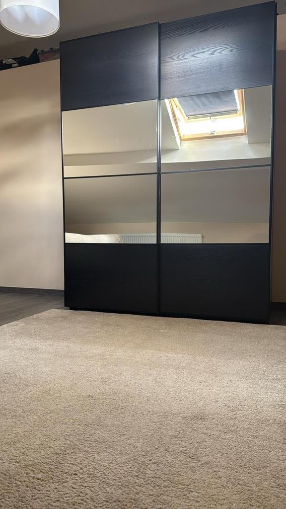 Bureau Ikea noir/marron, Maison & Meubles, Armoires | Penderies & Garde-robes, Enlèvement