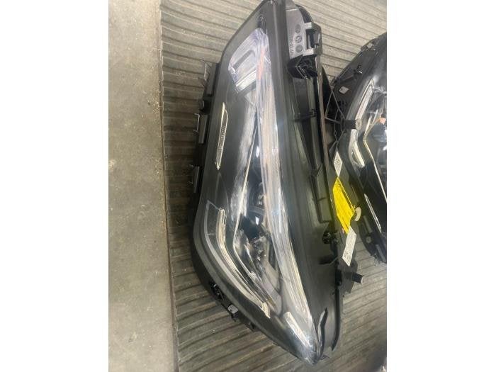Koplamp links van een Mercedes CLA, Gebruikt, -, Ophalen of Verzenden, -