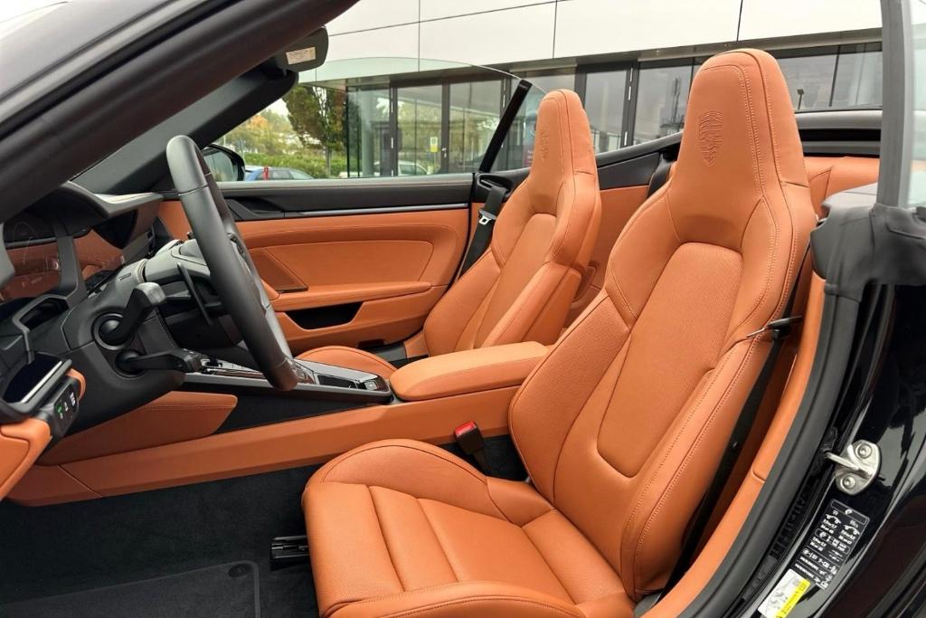 NEW MODEL 992.2 CABRIO 4 GTS 541PK PDK HERMES EDI/ADZET/LIFT, Cuir, Achat, Euro 6, Entreprise