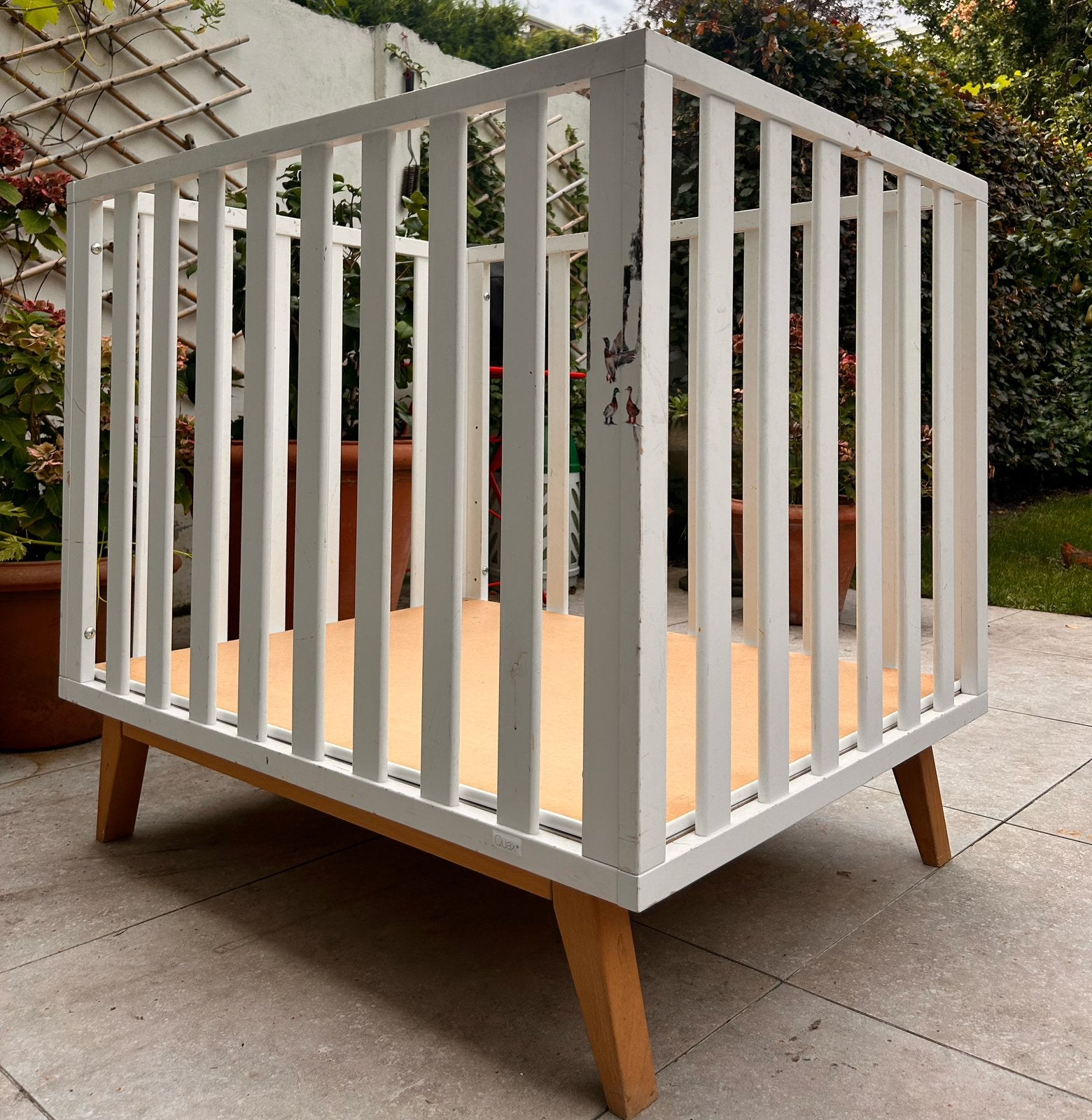 Gebruikte baby park van Quax op pootjes met recent matras, Kinderen en Baby's, Babyparken, Ophalen, Zo goed als nieuw