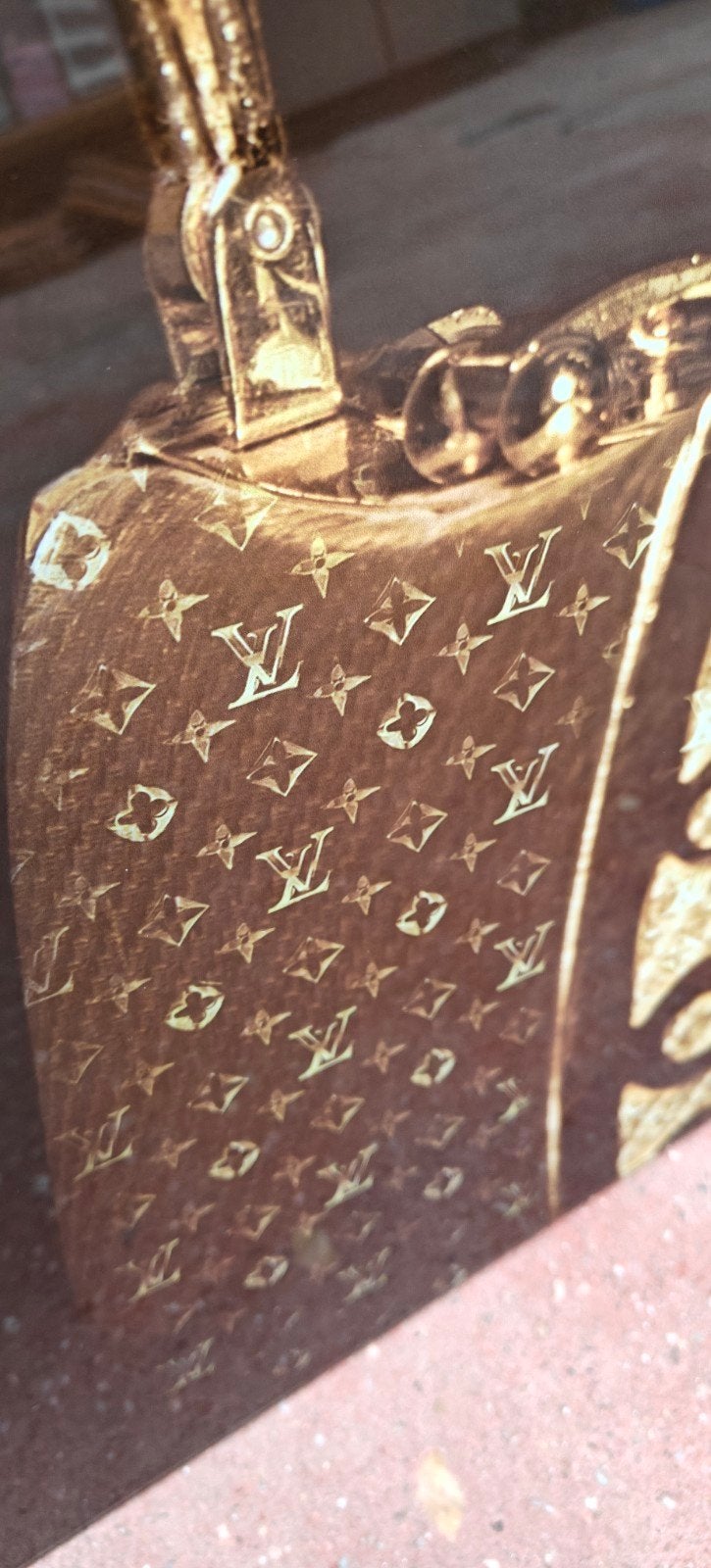Glasschilderij vrouw met handtas Louis Vuitton, Huis en Inrichting, Ophalen, Overige typen, Zo goed als nieuw, 100 tot 125 cm