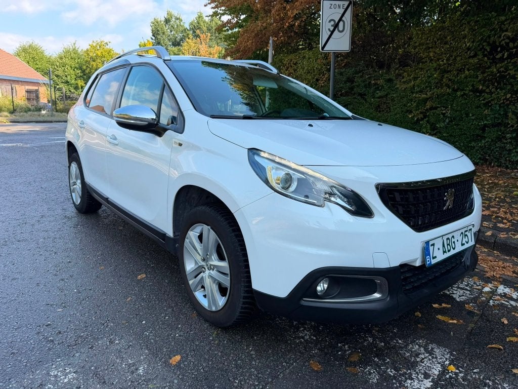 Peugeot 2008 1.2i Style 2017, Autos, Cuir, Euro 6, Entreprise, https://public.car-pass.be/vhr/59dacc3d-02eb-4e7b-a16f-4b467464c982