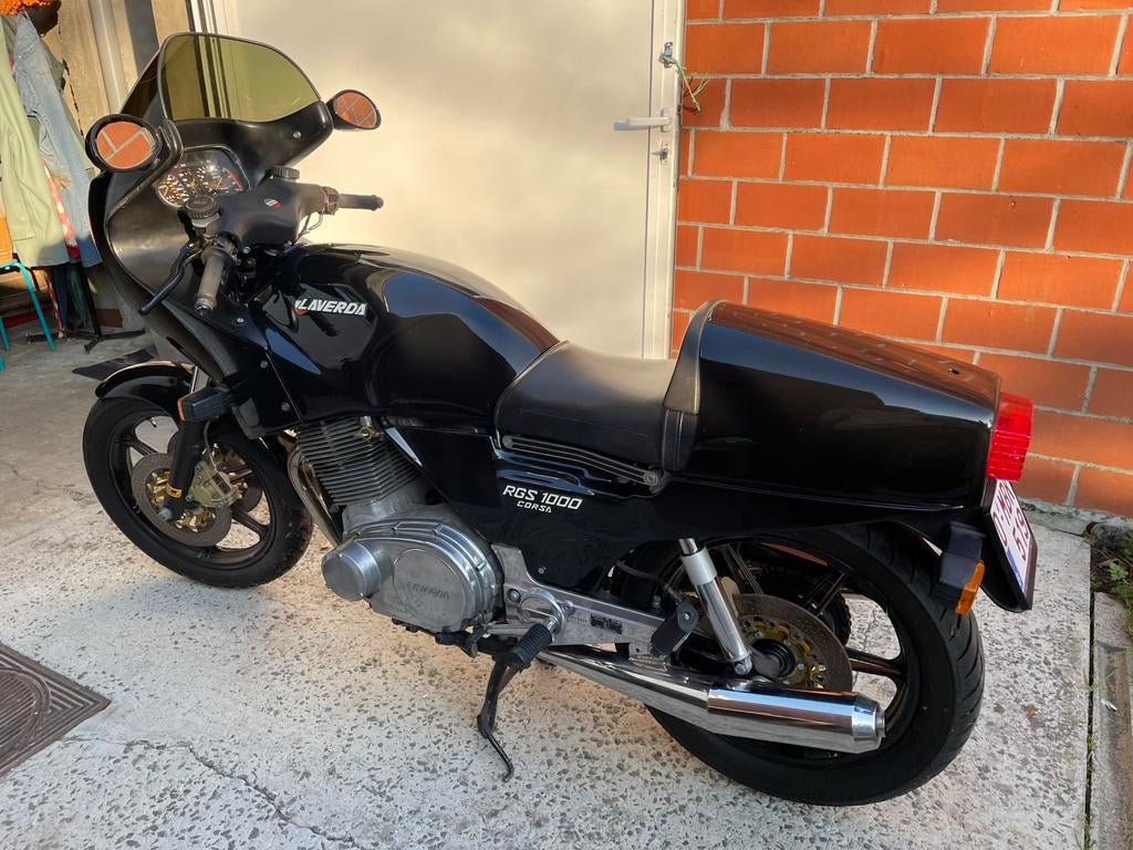 Laverda RGS 1000 Corsa. 200 stuks van gemaakt, Motoren, Ophalen, 3 cilinders, Meer dan 35 kW