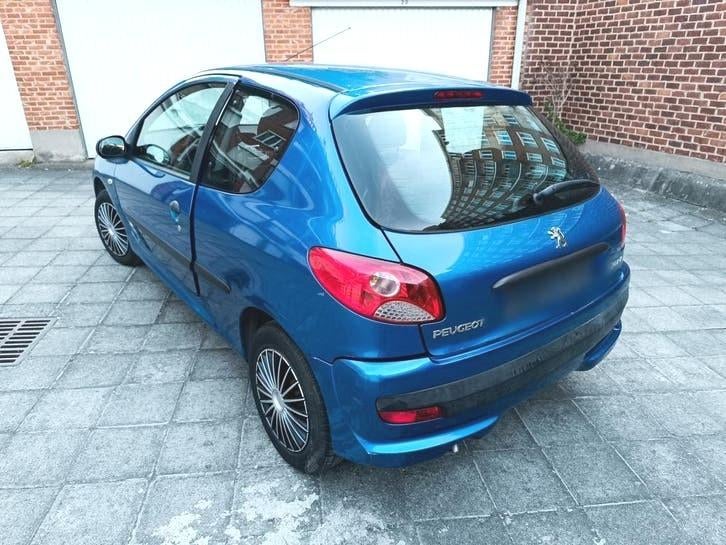 Peugeot 206+ 1.1 benzine 105km, MET keuring, Auto's, Voorwielaandrijving, 4 cilinders, Blauw, Particulier