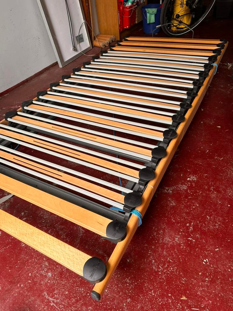 Lattoflex 220x100 lattenbodem verstelbaar (1 grote persoon), Huis en Inrichting, Slaapkamer | Bedden, Ophalen, Eenpersoons, Bruin