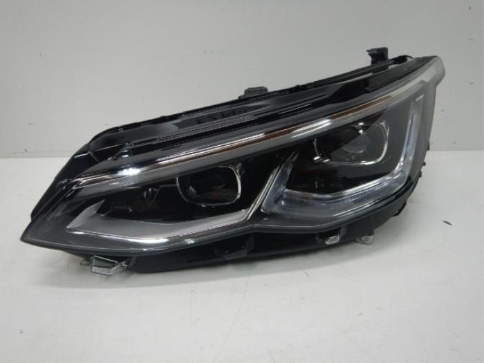 VW Golf 8 IQ LED Chrome Koplamp Links, Auto-onderdelen, Ophalen of Verzenden, Gebruikt