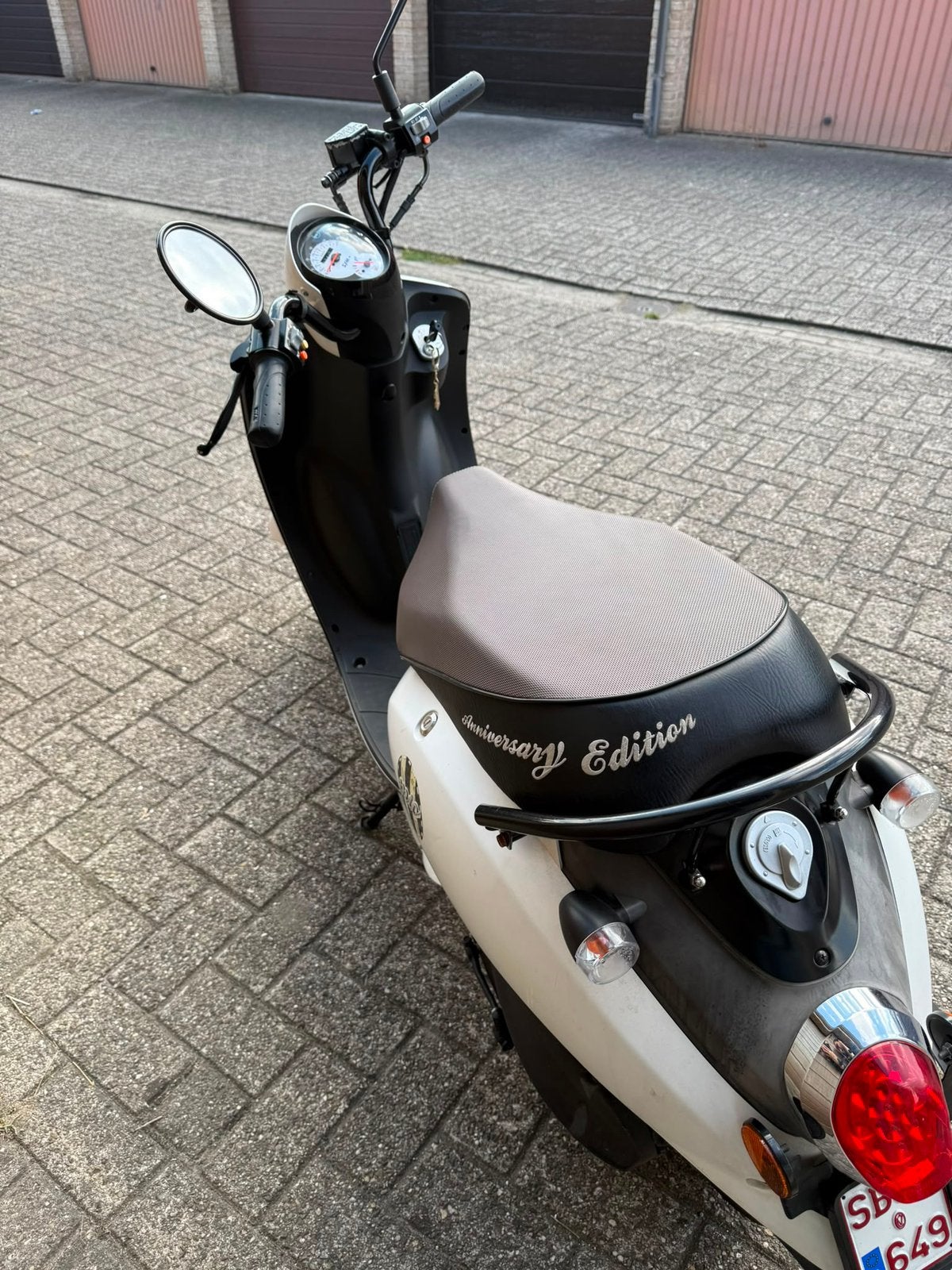 Sym mio b klasse, Fietsen en Brommers, Ophalen of Verzenden, Zo goed als nieuw, Elektrisch, Mio