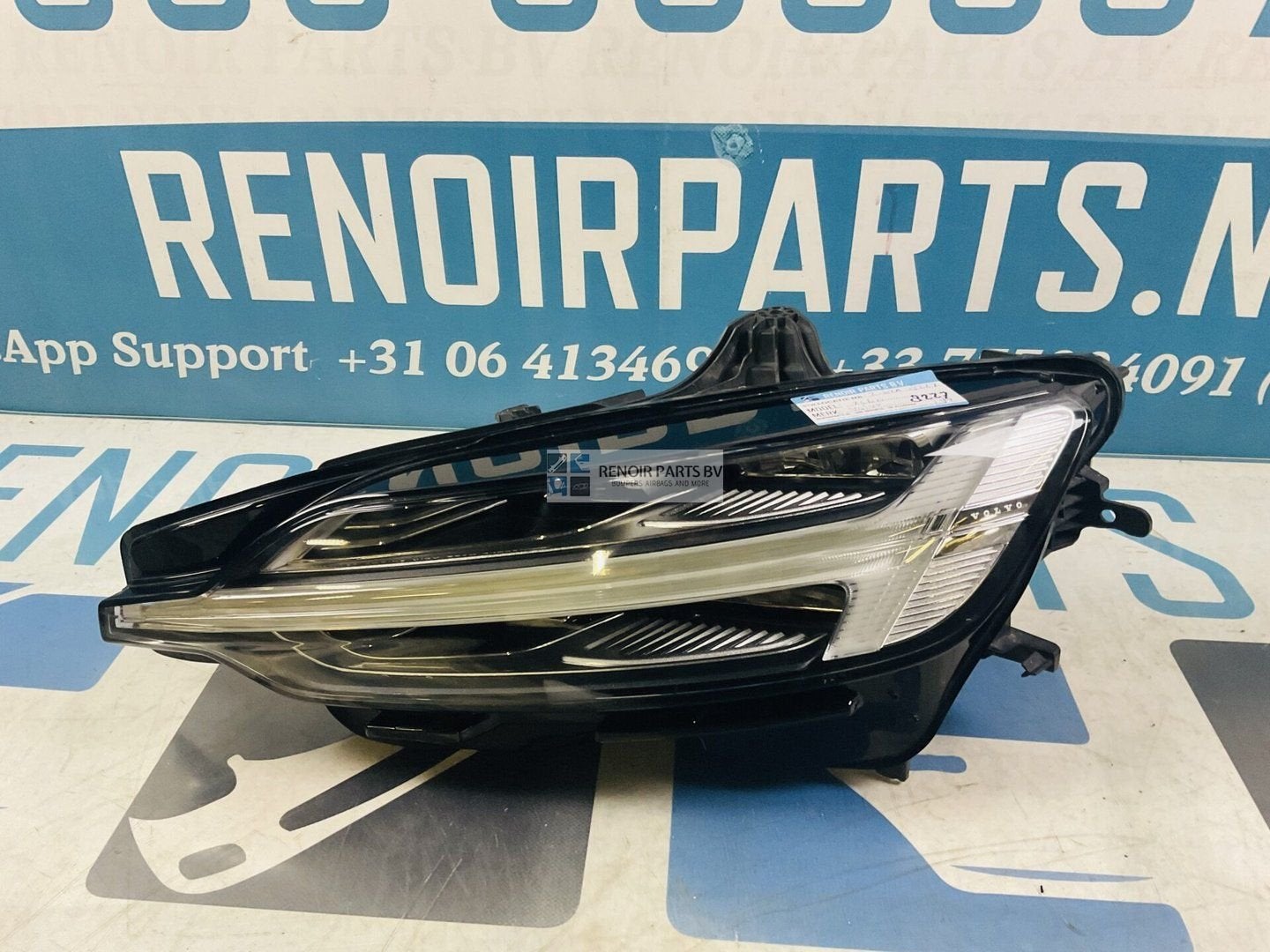 Koplamp Volvo XC60 XC-60 LED ACTIVE HIGH BEAM LED 2-B2A-8227, Gebruikt, -, -, 6 maanden garantie