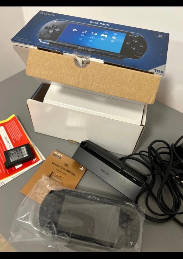 Pack Console Sony PSP-1000 - Boîte d'origine & Accessoires, Enlèvement ou Envoi, Utilisé, Avec carte mémoire