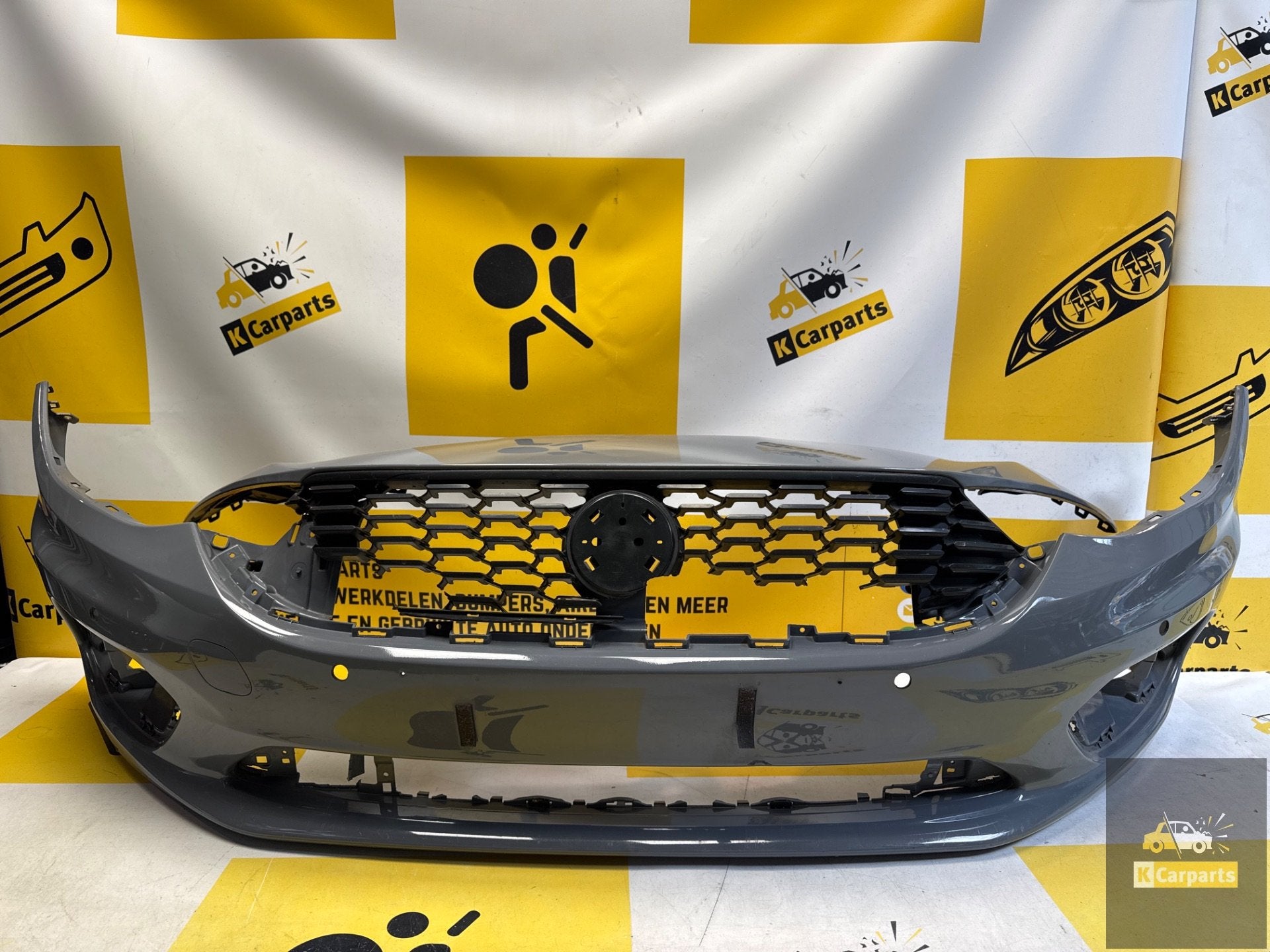 Onbekend, Info@fabrikant.eu, Fabrikant BV, Pare-chocs, Fabrikantstraat 1
1000 AA  Amsterdam, NL