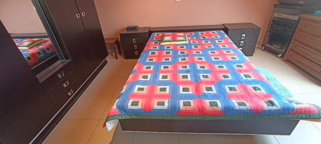 Volwaardige slaapkamer + matras, Ophalen, Matras