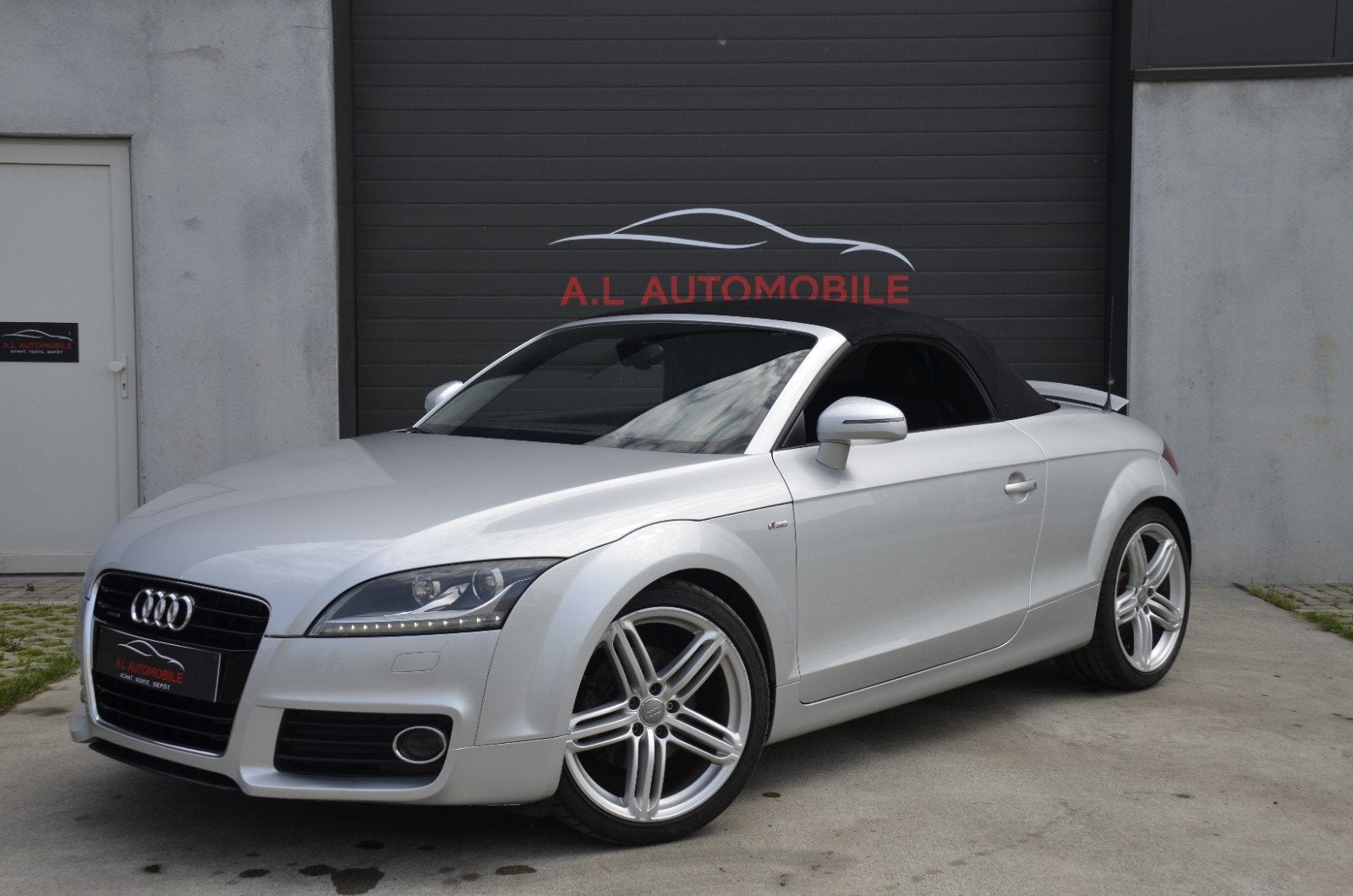 Audi TT mk2 - 2l TDi Quattro, Auto's, Audi, Zwart, 4 cilinders, Cabriolet, Parkeersensor